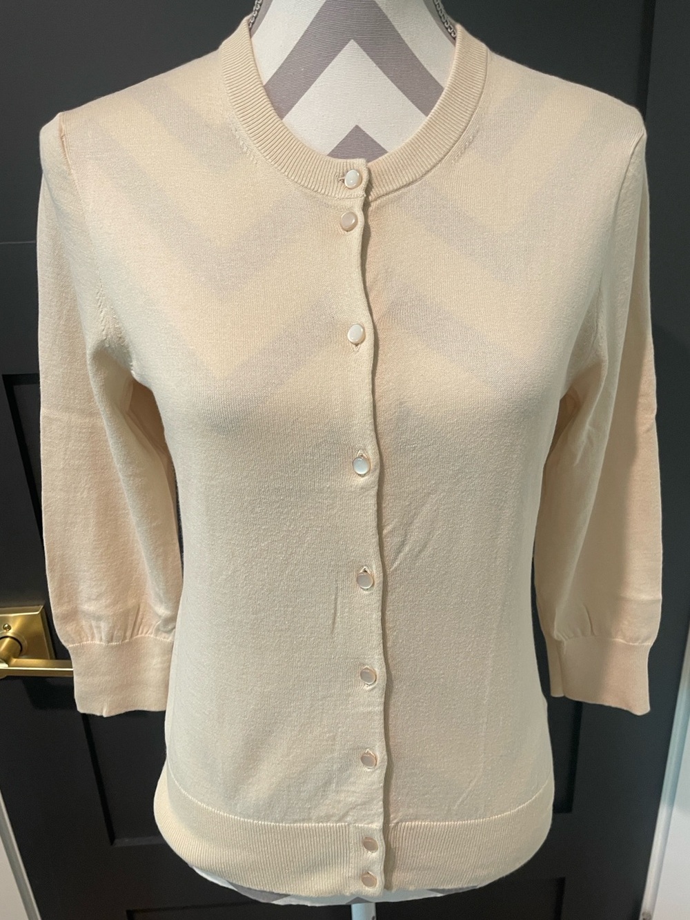 J.Crew Clare Cotton Cream Cardigan Size M - Picture 2 of 6